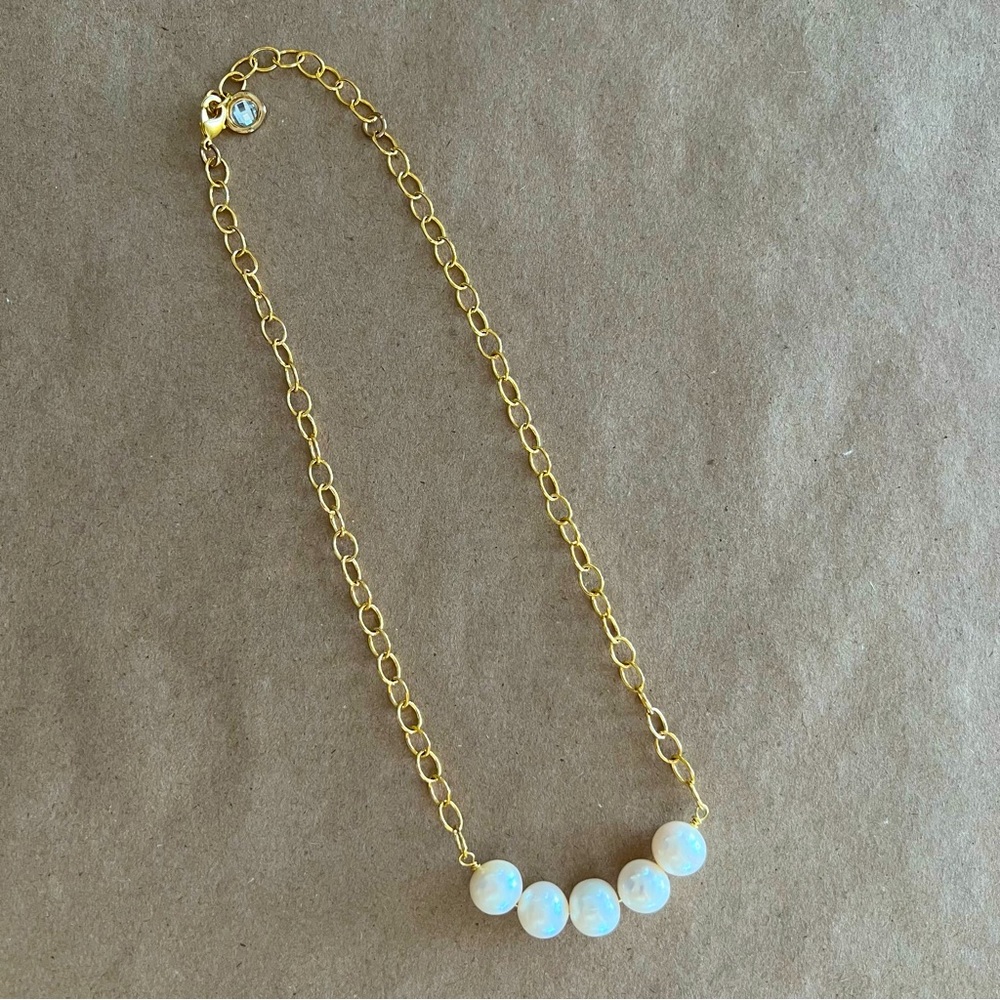 Gold & Pearl Necklace